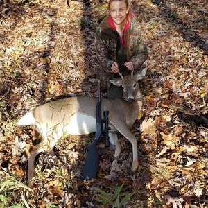 Meet your Posher, Danae